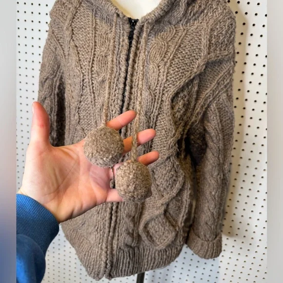 100% Wool Chunky Knit Zip Hoodie Cardigan Jacket – Handmade Ecuador – L - Picture 4 of 7